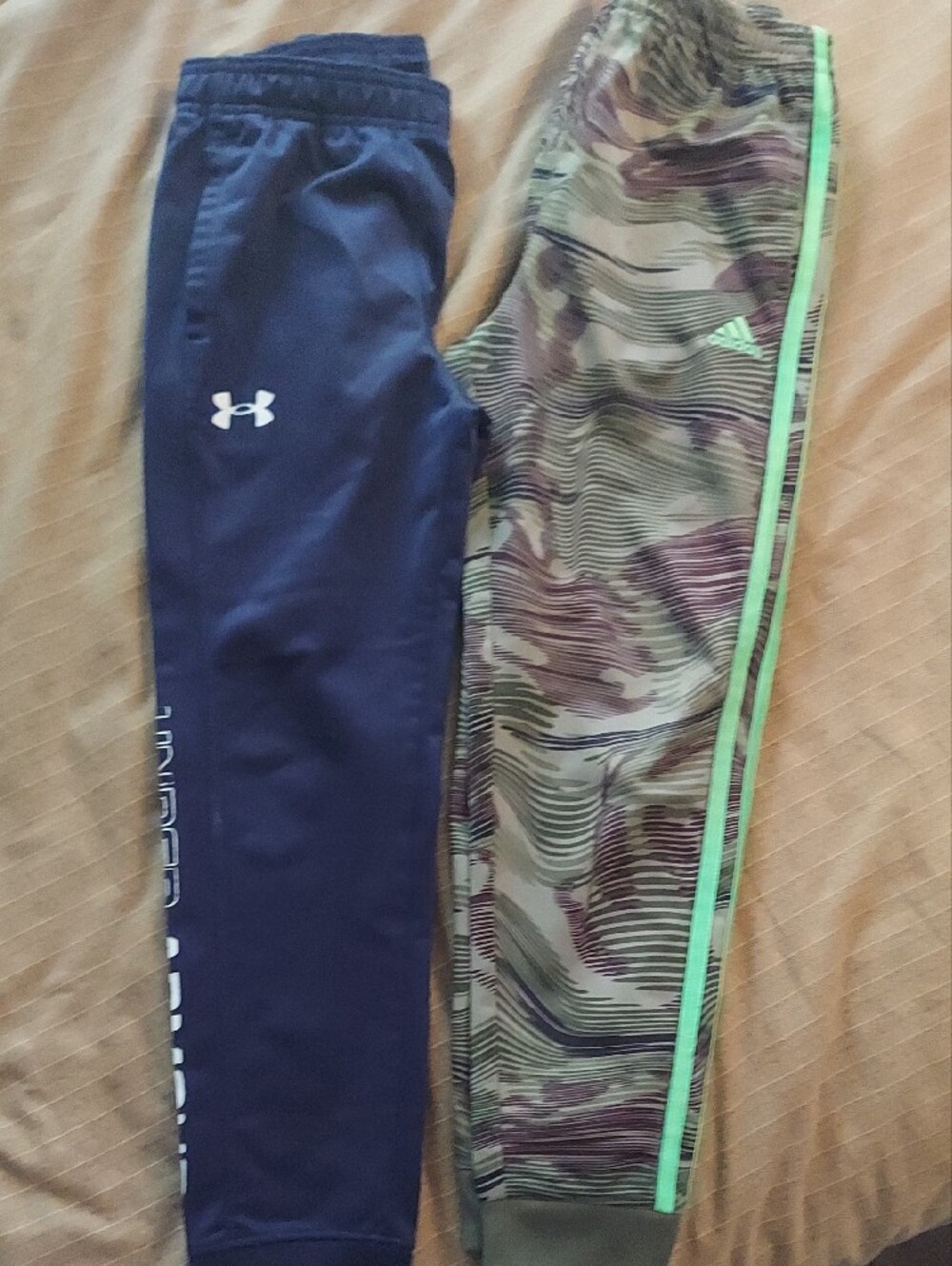 Under Armour Navy and ADIDAS Kids Athletic Joggers SIZE 7 - Picture 3 of 6